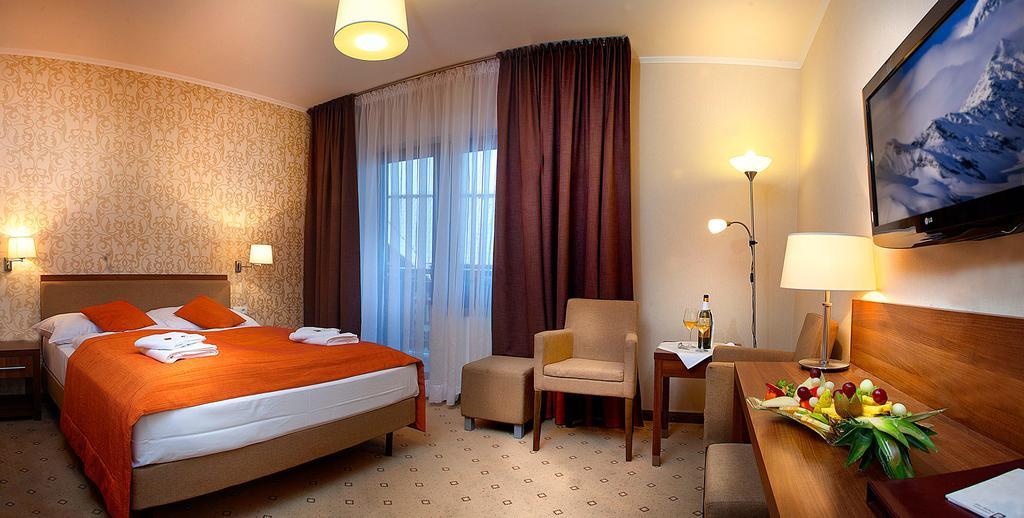 Artus Hotel